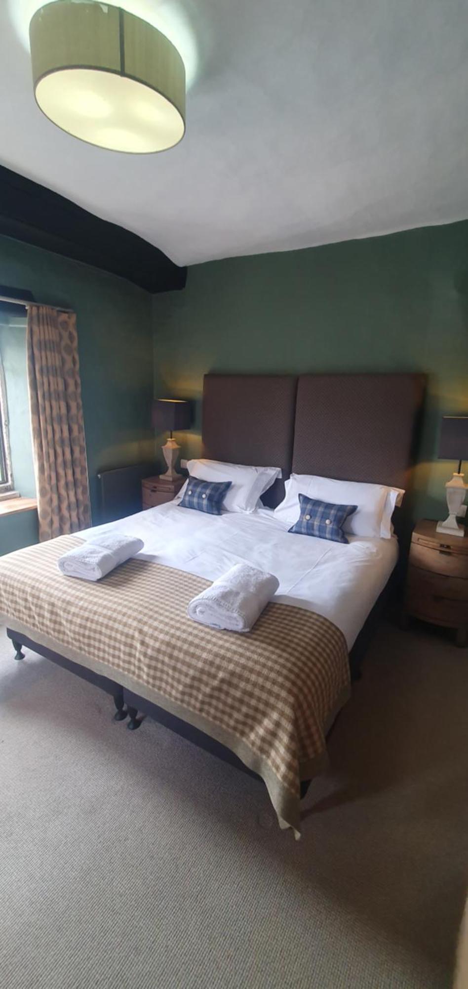 The Crown At Shipton Hotel Shipton under Wychwood Ngoại thất bức ảnh